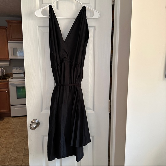 Tome Black Sleeveless V Neck Dress - Picture 3 of 7